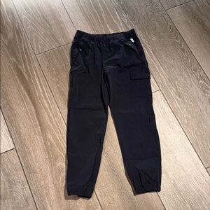 Magellan Outdoors Black Kids Cargo Pants (LR)